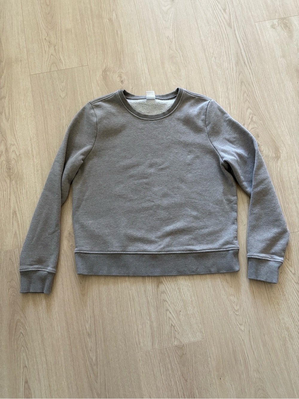 Lolë Crew Neck Pullover Top